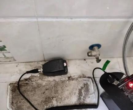娄底屋顶漏水维修公司分享下卫生间漏水的危害及解决方法
